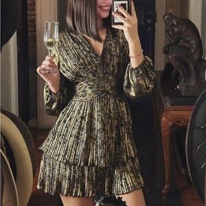 Versona Shimmering Gold & Black Long Sleeve Metallic Pleated Tiered Dress XS